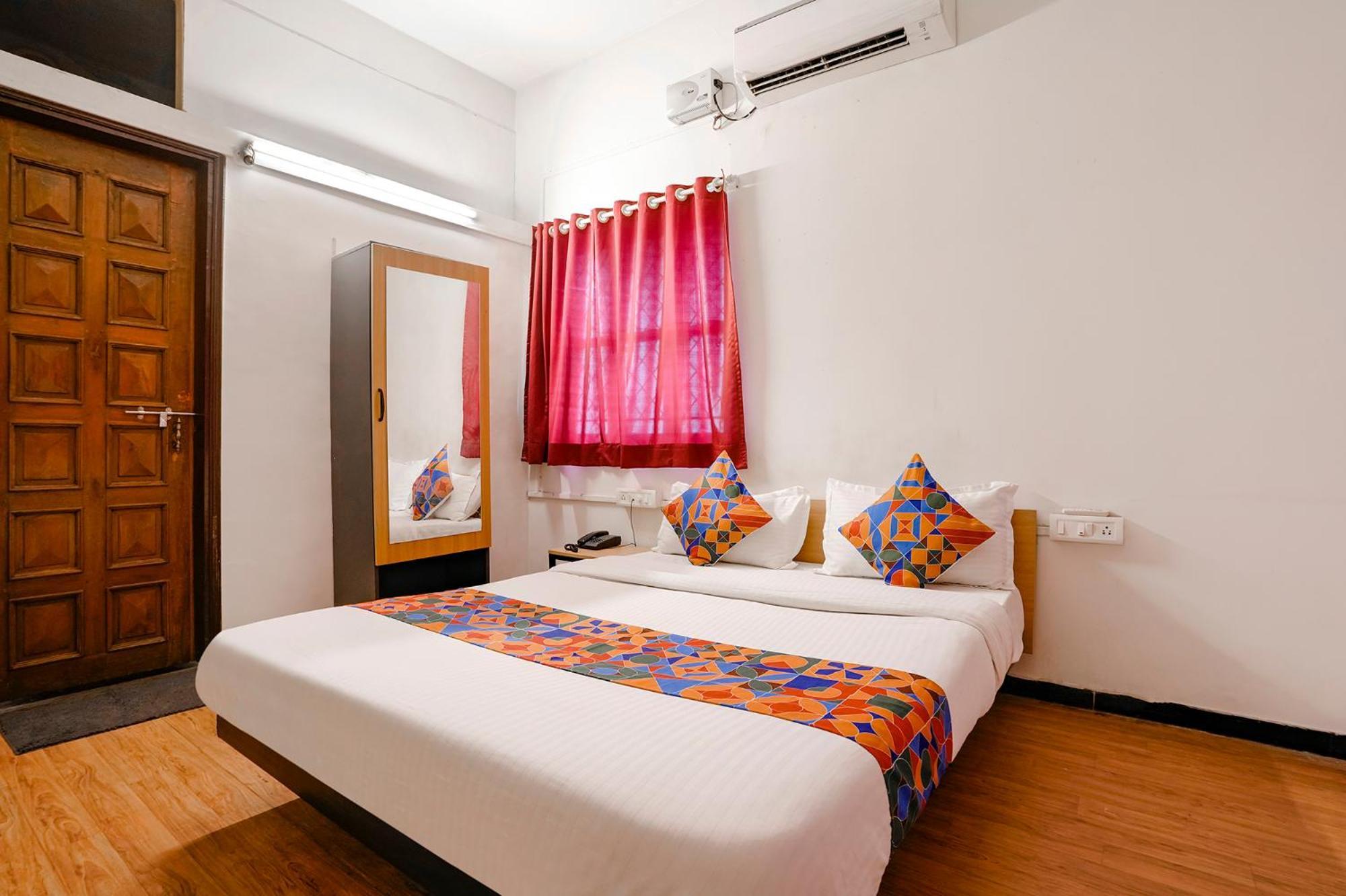 Fabhotel Saubhagya Inn Насик Экстерьер фото