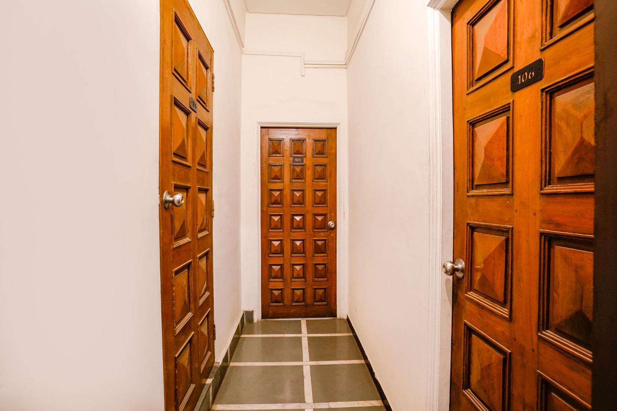 Fabhotel Saubhagya Inn Насик Экстерьер фото