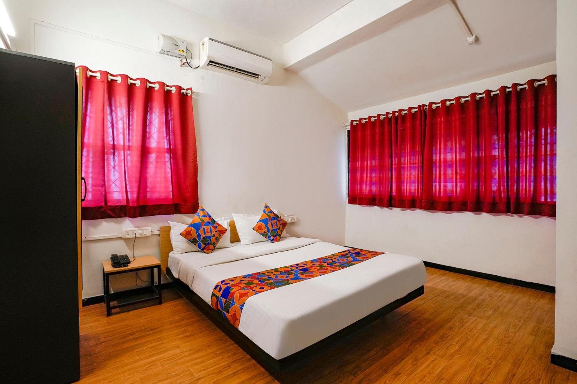 Fabhotel Saubhagya Inn Насик Экстерьер фото